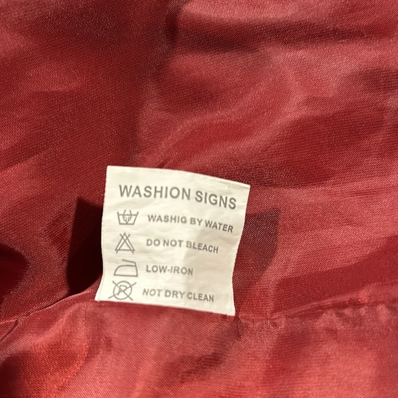 New perfect condition red faux leather jacket. Adorned with zippers and snaps. - Picture 4 of 8